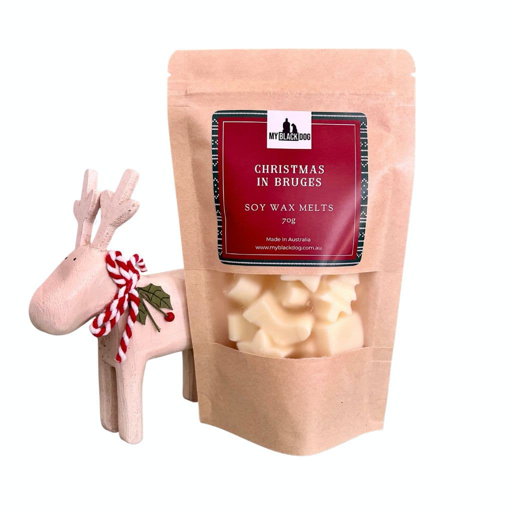 Christmas in Bruges soy wax melts in a bag with a toy reindeer
